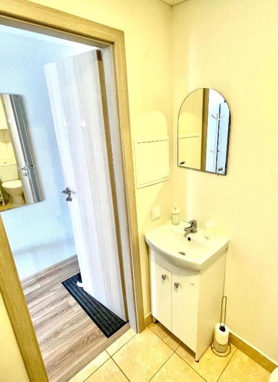 Taikos Studio Klaipeda Luaran gambar